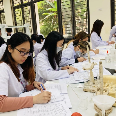 77WIN ⭐️Trang Đăng Nhập Và Tải 77Win COM Mới - Chìa khóa mở cánh cửa tương lai - Tuyển sinh 2024